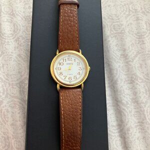 Vintage-style GUESS quartz watch